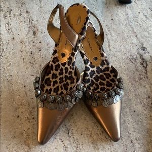 Beverly Feldman bronze sling back pumps